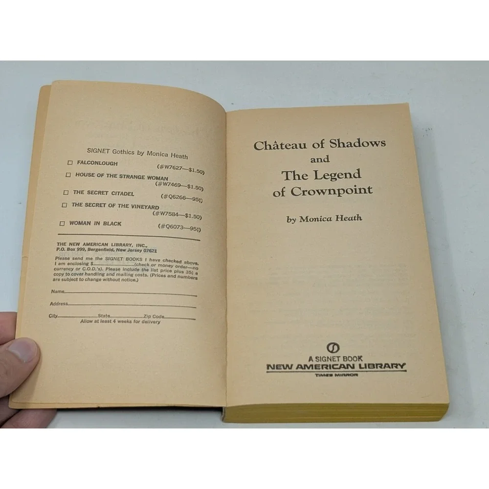 Chateau Of Shadows & Legend Of Crownpoint Heath Signet‎ Double Print Gothic Book